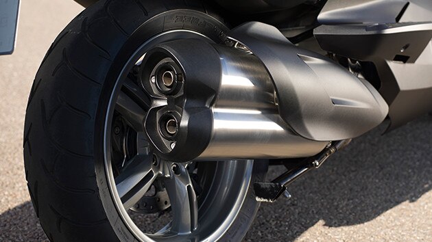 C 650 GT 的消音器
