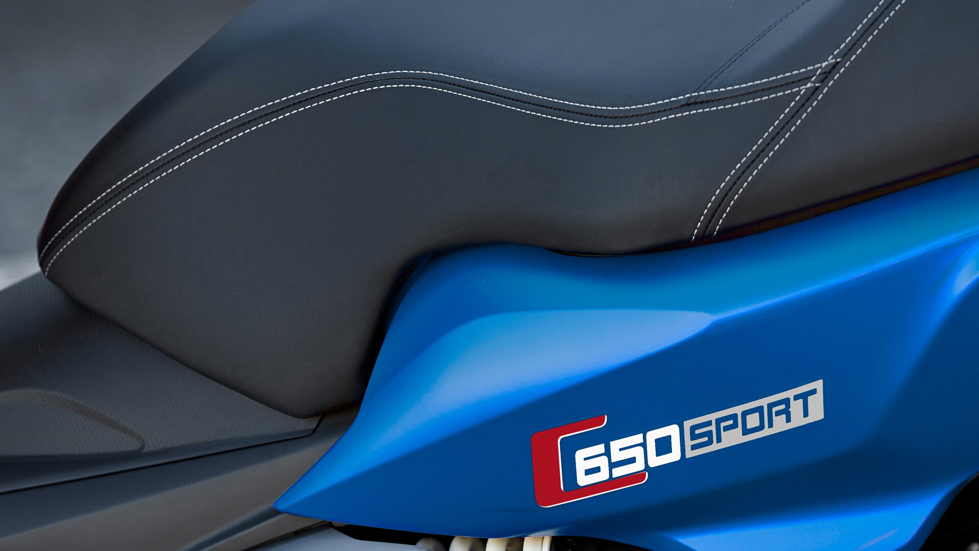 C 650 Sport Details